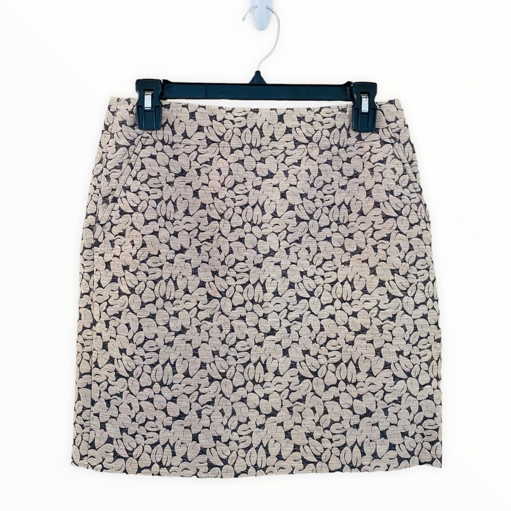 J.Crew Taupe Gray Leaf‎ Jacquard Pencil Skirt Size 4